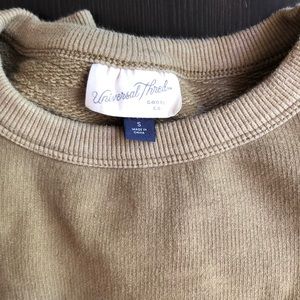 Universal Thread sweater